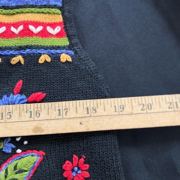 Vtg White Stag Embroidered Floral Vest - Picture 10 of 16